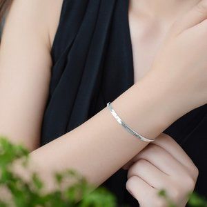 *NEW 925 Sterling Silver Herringbone Bracelet